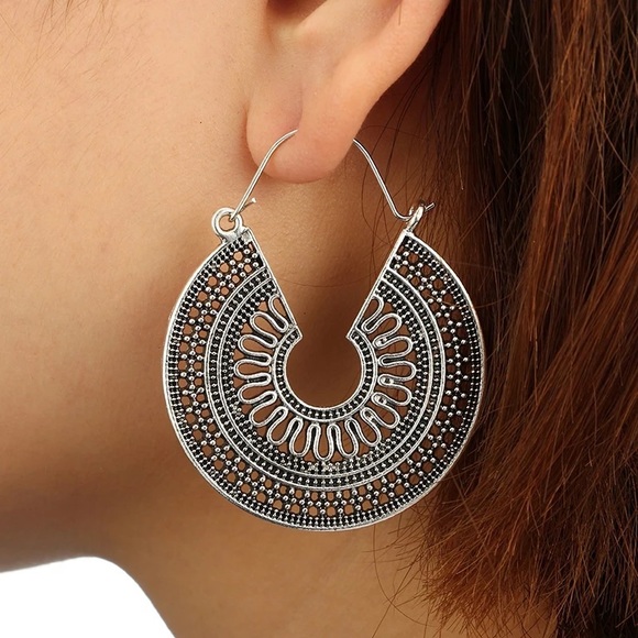 Jewelry - New Women’s Carved Boho Silver Round Hoop Earrings